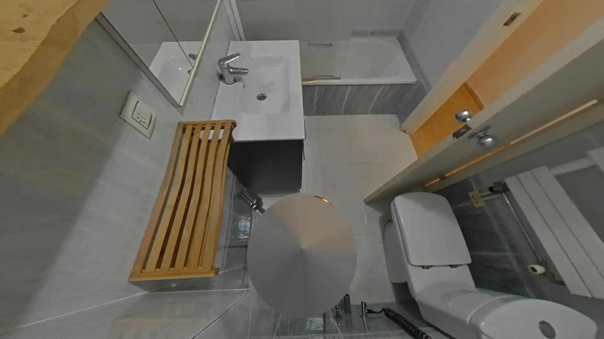 Badezimmer von Wohnungen zum Verkauf in Figueres mit Balkon