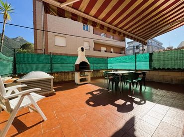 Dúplex amb jardí en venda a Barrio Oriñón