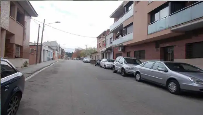 Parking with lift for sale in C/ Cristofol Colom, imagen 2