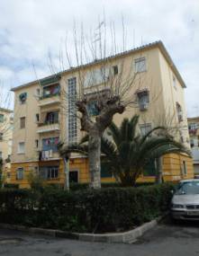 Piso en Venta en Calle Angel Alcazar 11E en Centro - Corte Inglés