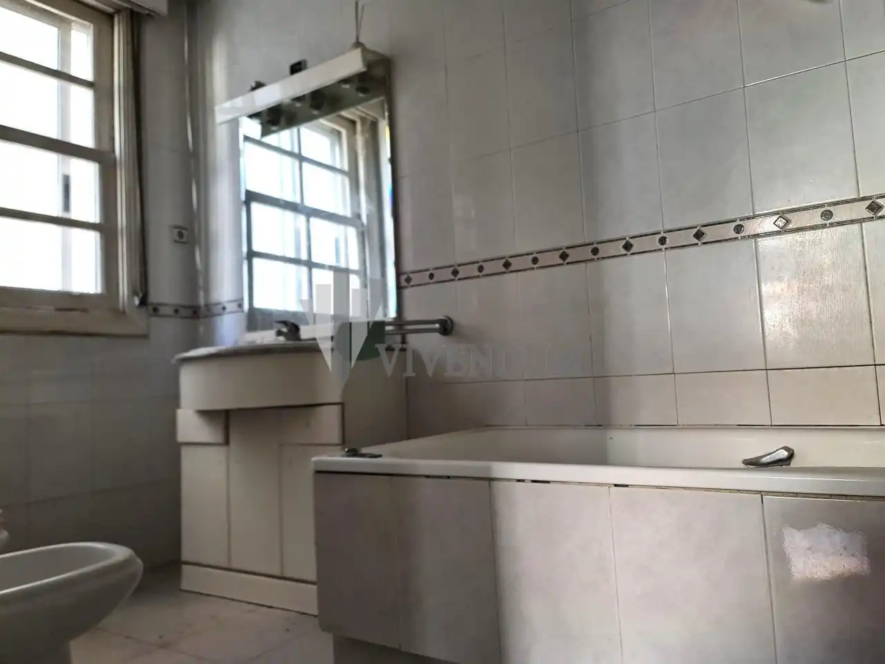 Bathroom of Buildings for sale in Vigo 