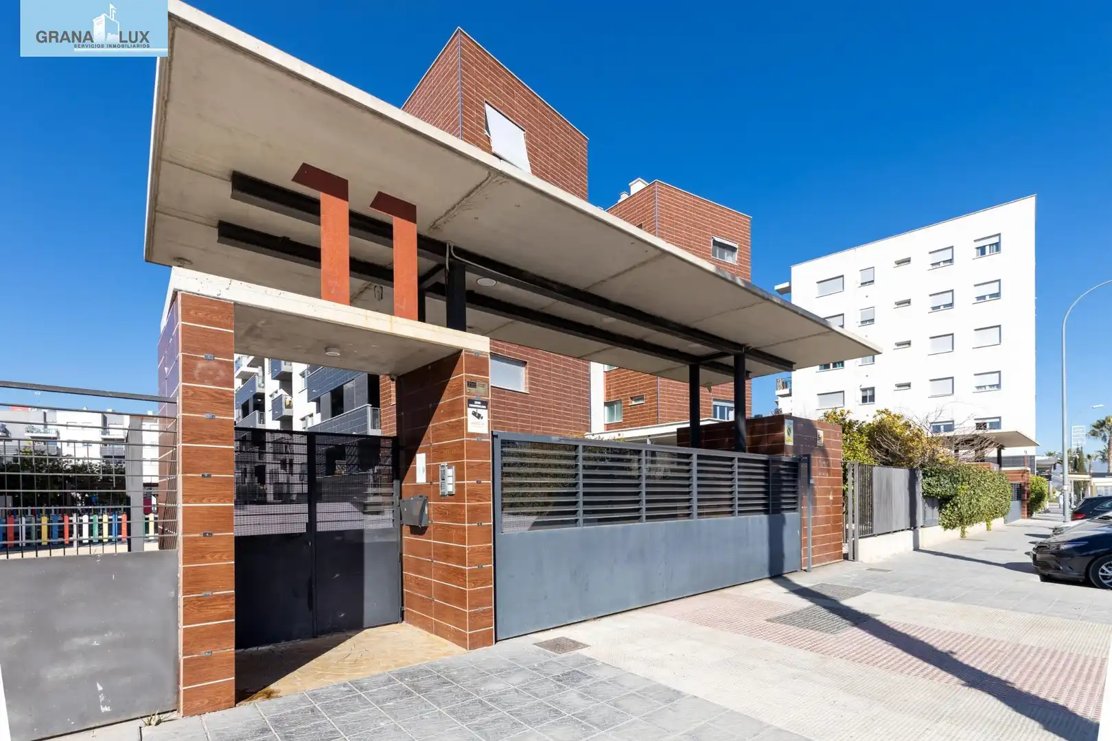 Vista exterior de Piso en venta en Alhendín con Aire acondicionado, Terraza y Piscina comunitaria