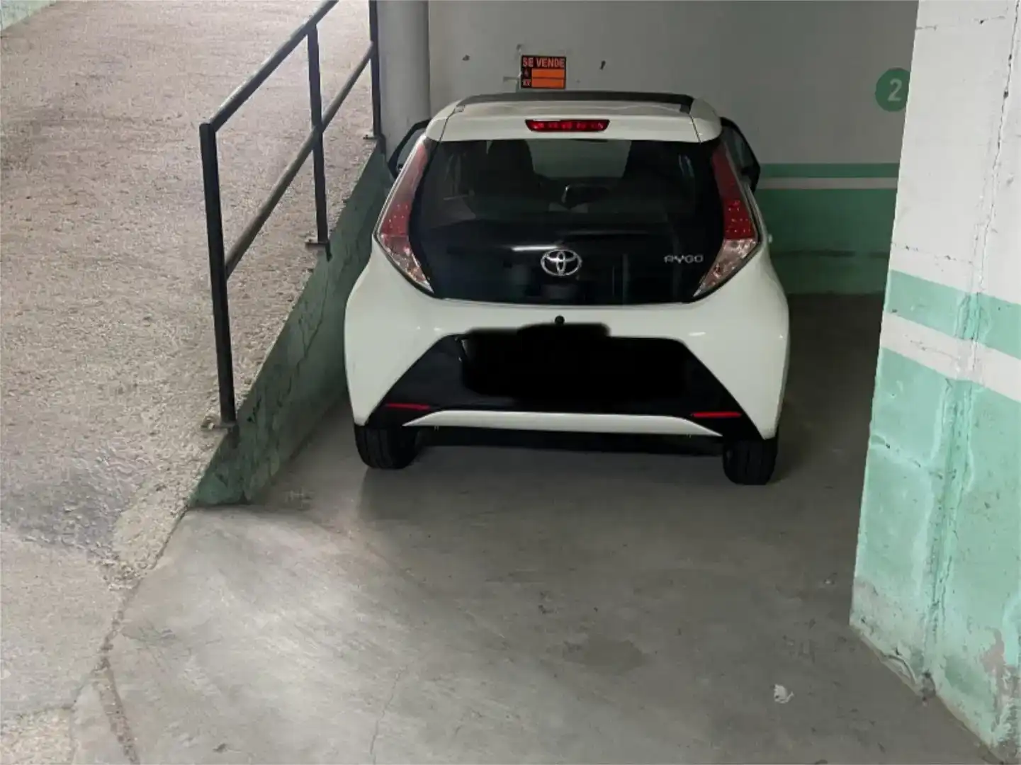 Parkplatz von Garage zum Verkauf in Cee