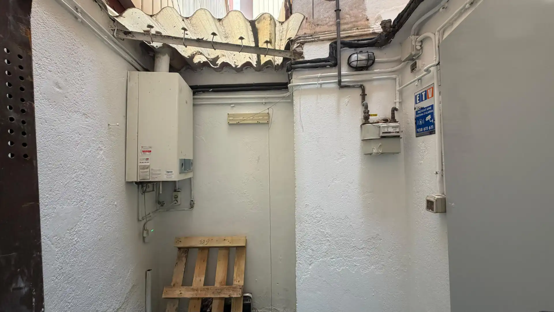 Erdgeschoss zum Verkauf in Barcelona mit Heizung und Terrasse