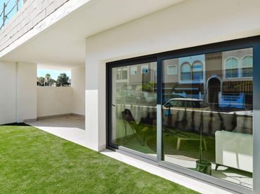 Bungalow avec piscine à vendre à Playa del Acequión, Náufragos y Rocío del Mar
