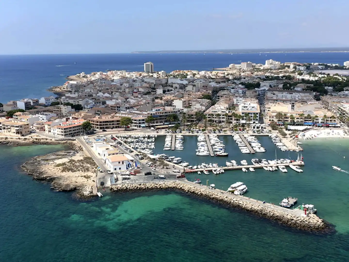 Pis amb terrassa en venda a Colònia Sant Jordi