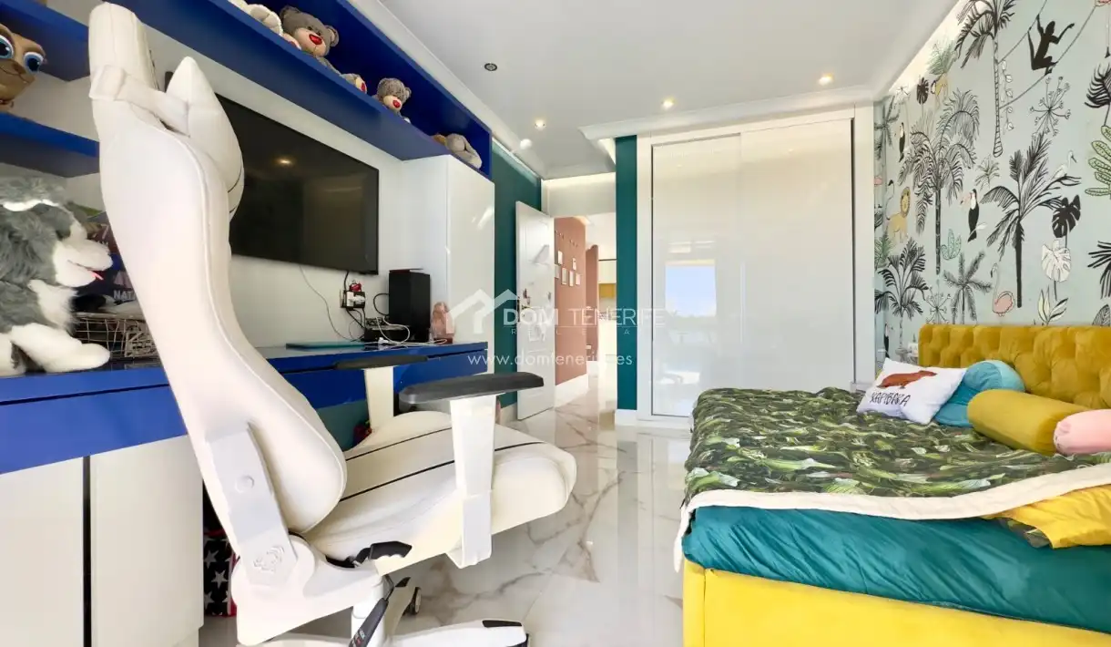 Habitación de Casa o chalet en venta en Adeje con Aire acondicionado, Terraza y Trastero