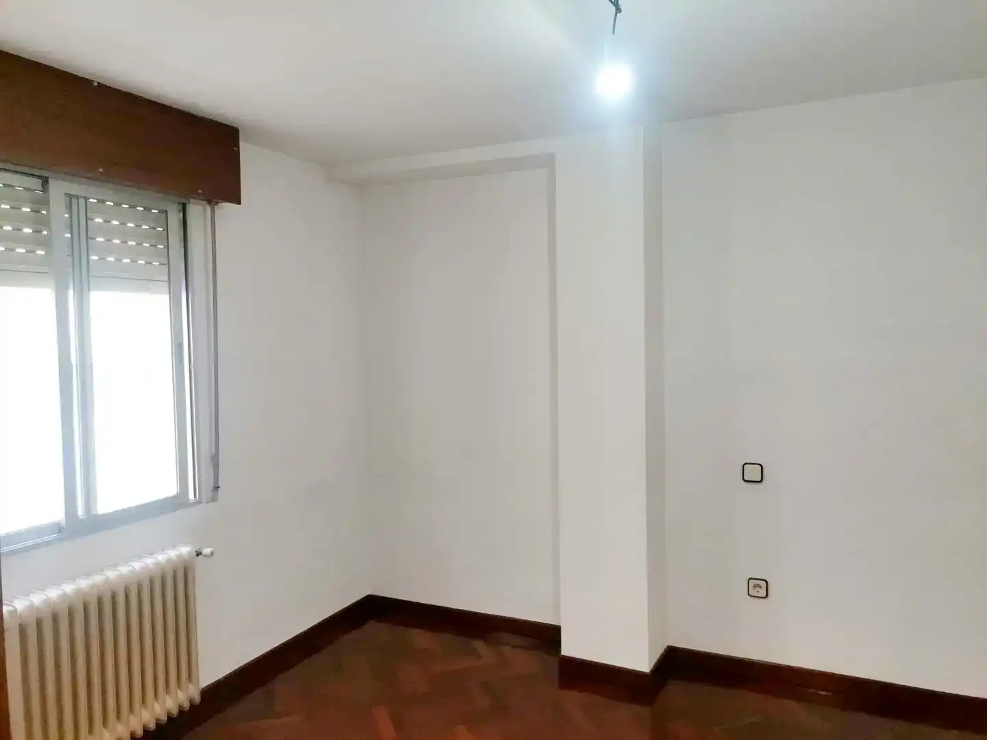 Wohnung zur Miete in Salamanca Capital mit Balkon