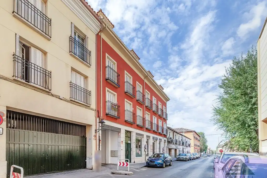 Exterior view of Flat for sale in Aranjuez  with Air Conditioner, Heating and Storage room