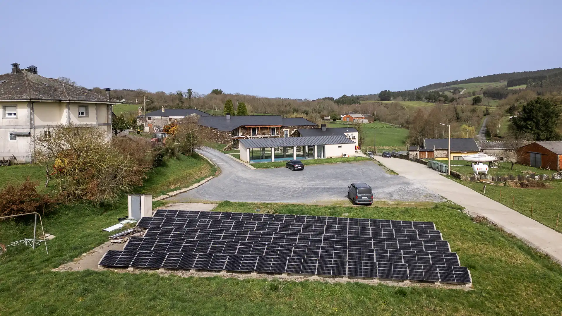 Garden of Commercial properties for sale in Friol  with Furnished