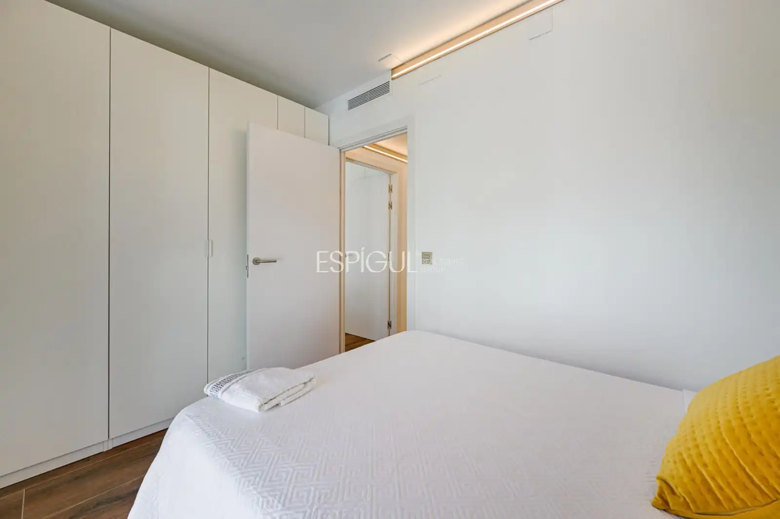 Reihenhaus mit Garten zum Verkauf in 8 de Març, imagen 22