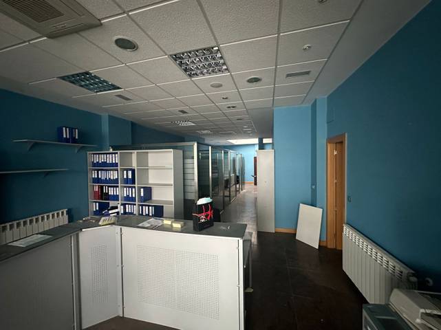 Local comercial en Alquiler en Desamparados