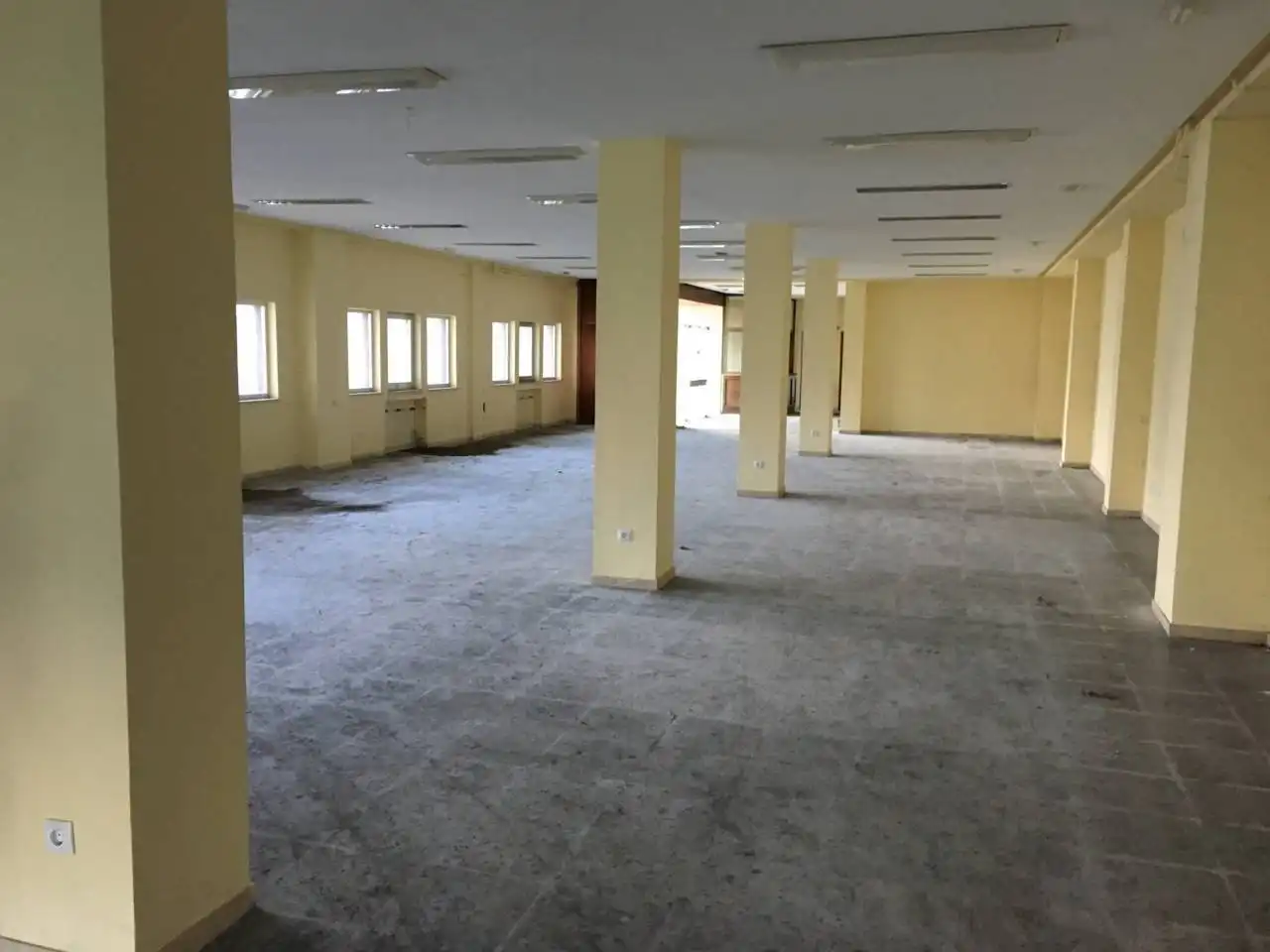 Industrial building for sale in Calle crta. nacional 634, imagen 6