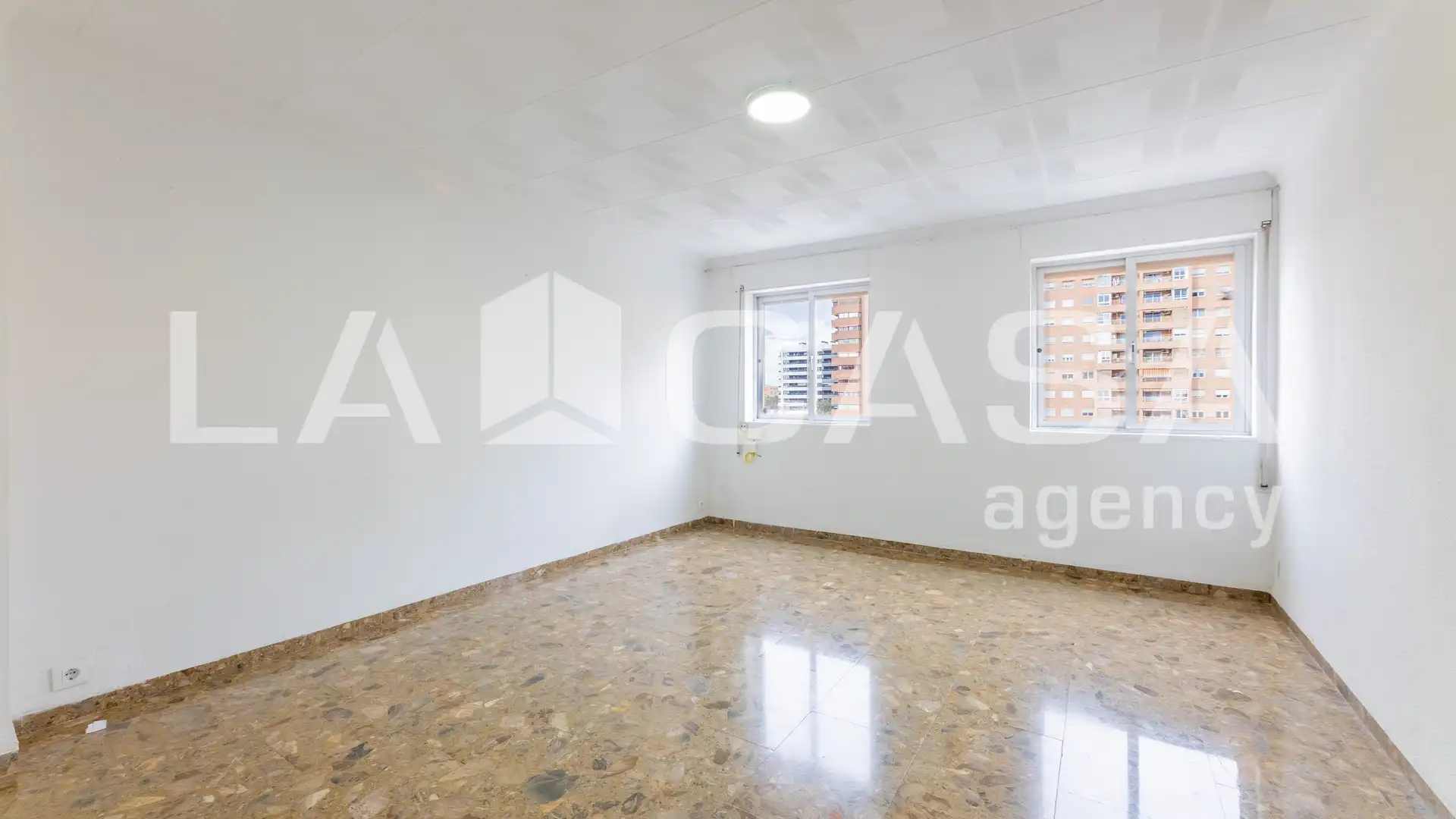 Wohnung zum Verkauf in  Valencia Capital