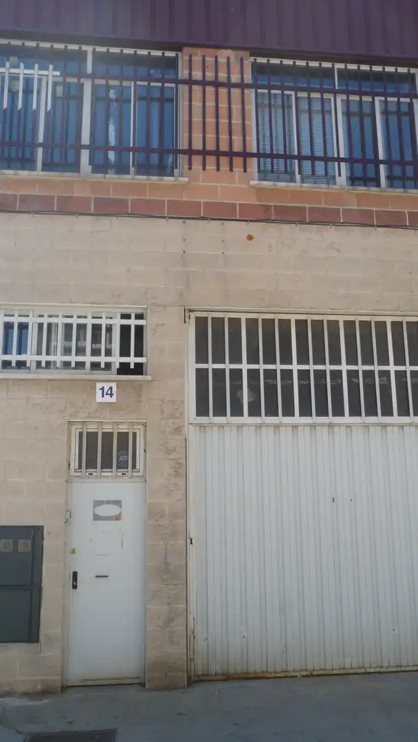 Exterior view of Industrial buildings for rent in Madrid