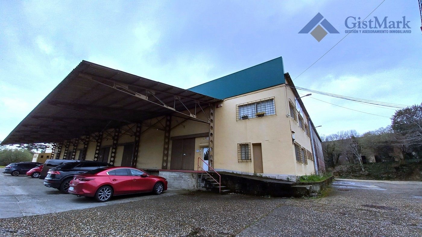 Exterior view of Industrial buildings to rent in Vigo 