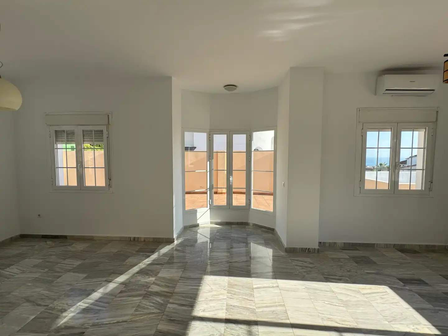 Casa o chalet en venta en Rincón de la Victoria con Aire acondicionado, Jardín privado y Terraza