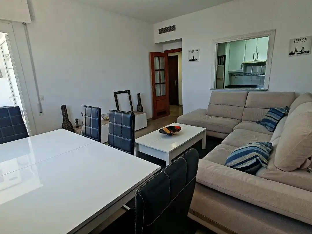 Living room of Flat for rent in Benalmádena  with Air Conditioner, Heating and Terrace
