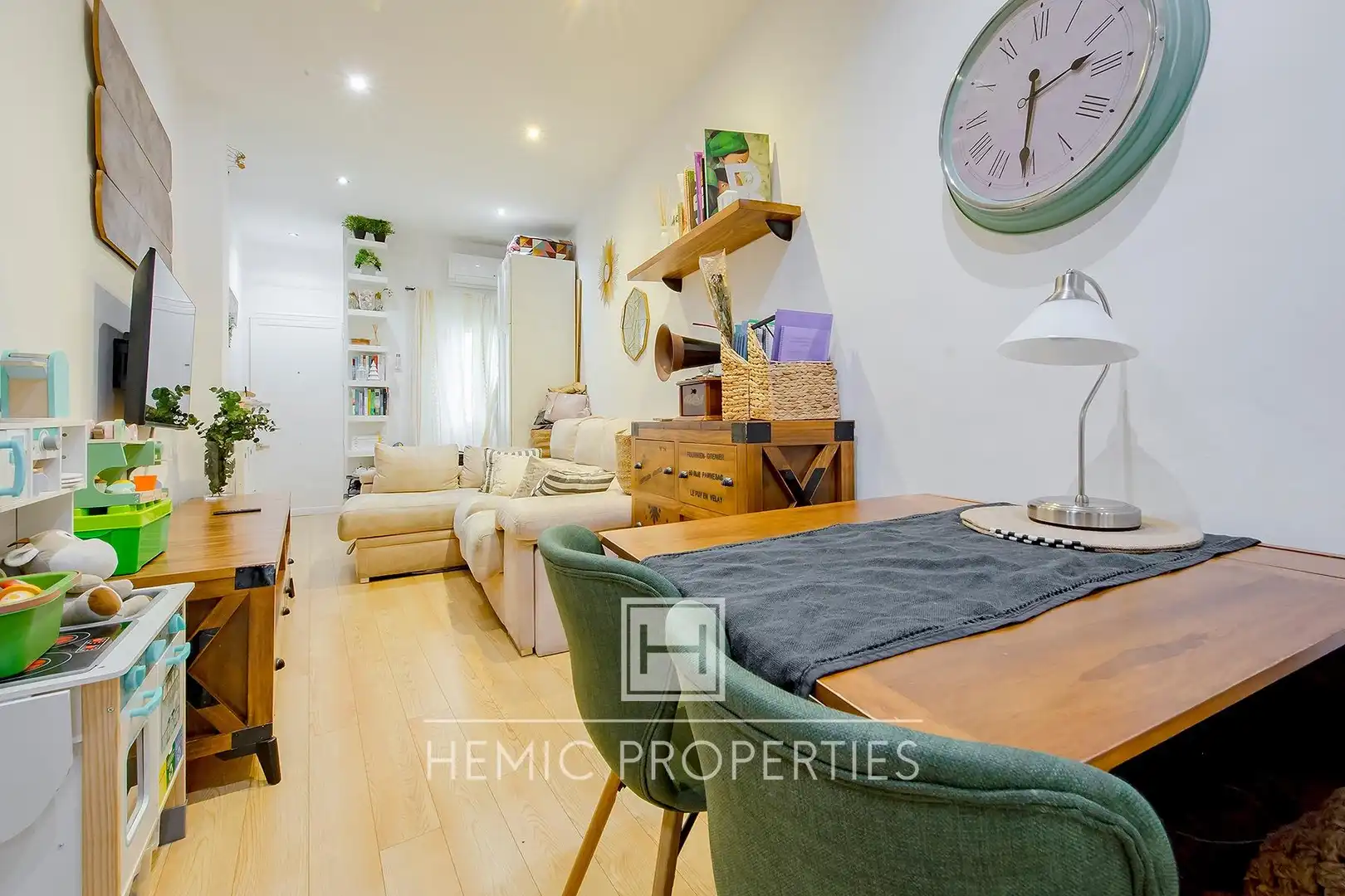 Sala de estar de Apartamento en venta en Madrid con Aire acondicionado, Calefacción y Parquet
