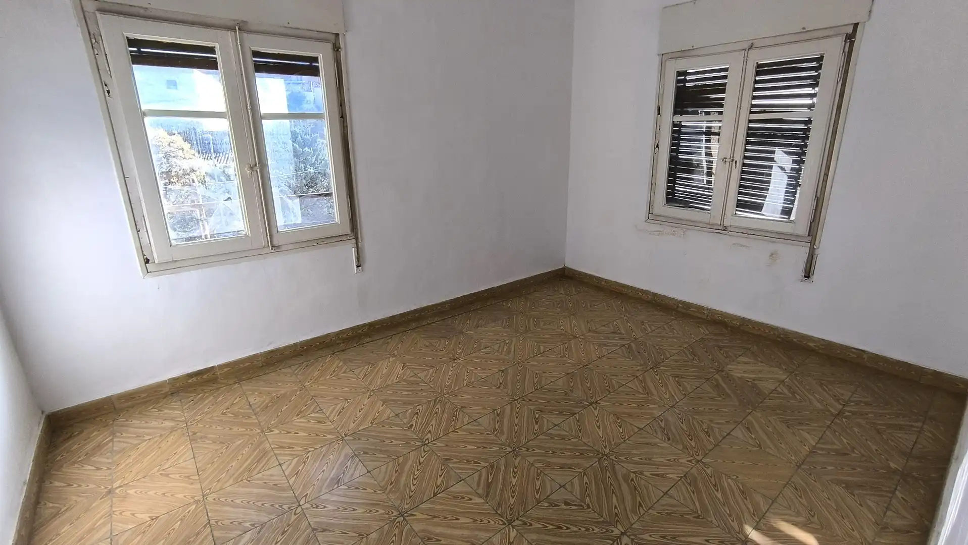 Habitación de Casa o chalet en venta en Alpartir con Jardín privado, Terraza y Amueblado