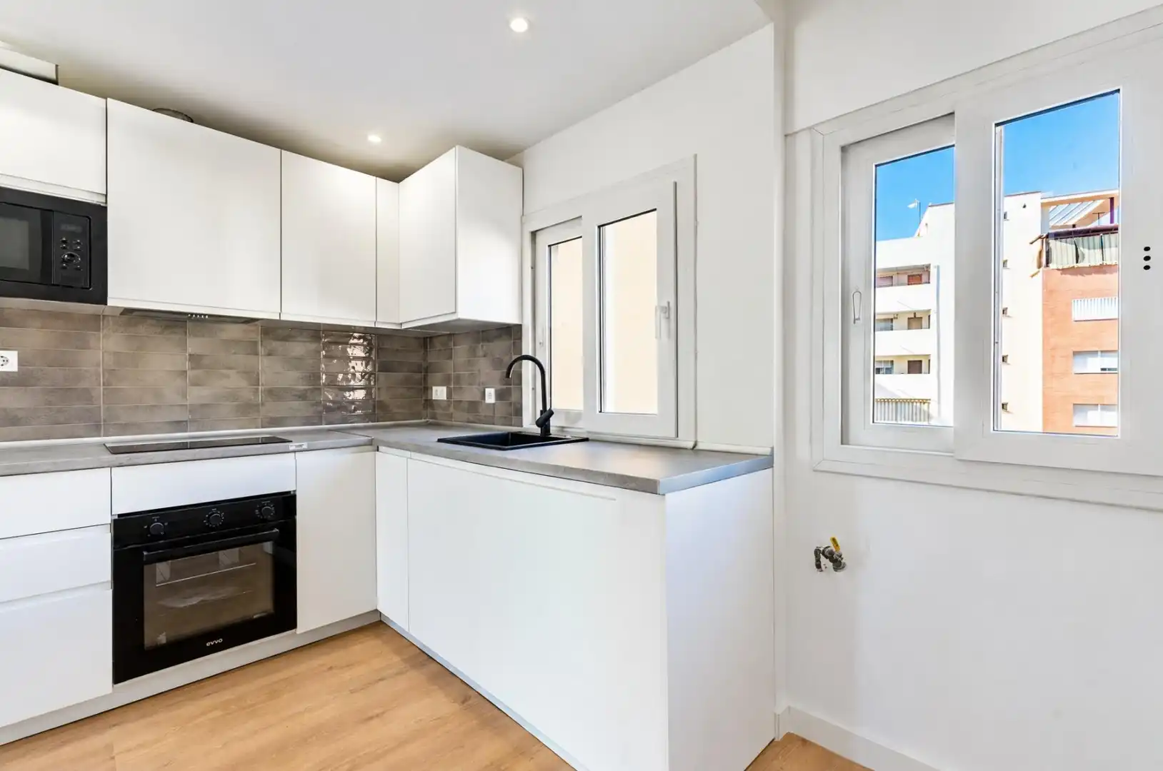 Flat with lift for sale in Carretera CARRETERA DE CARMONA, imagen 32
