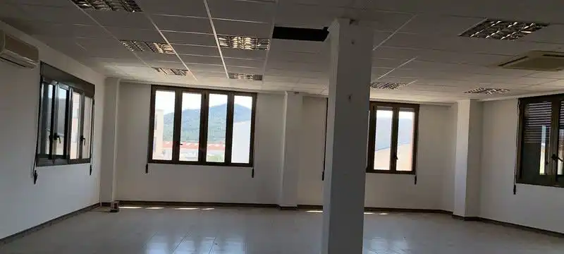 Fabrikhallen zum Verkauf in Betxí