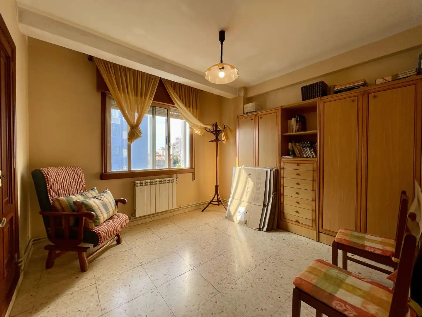 Habitación de Piso en venta en Ferrol con Calefacción