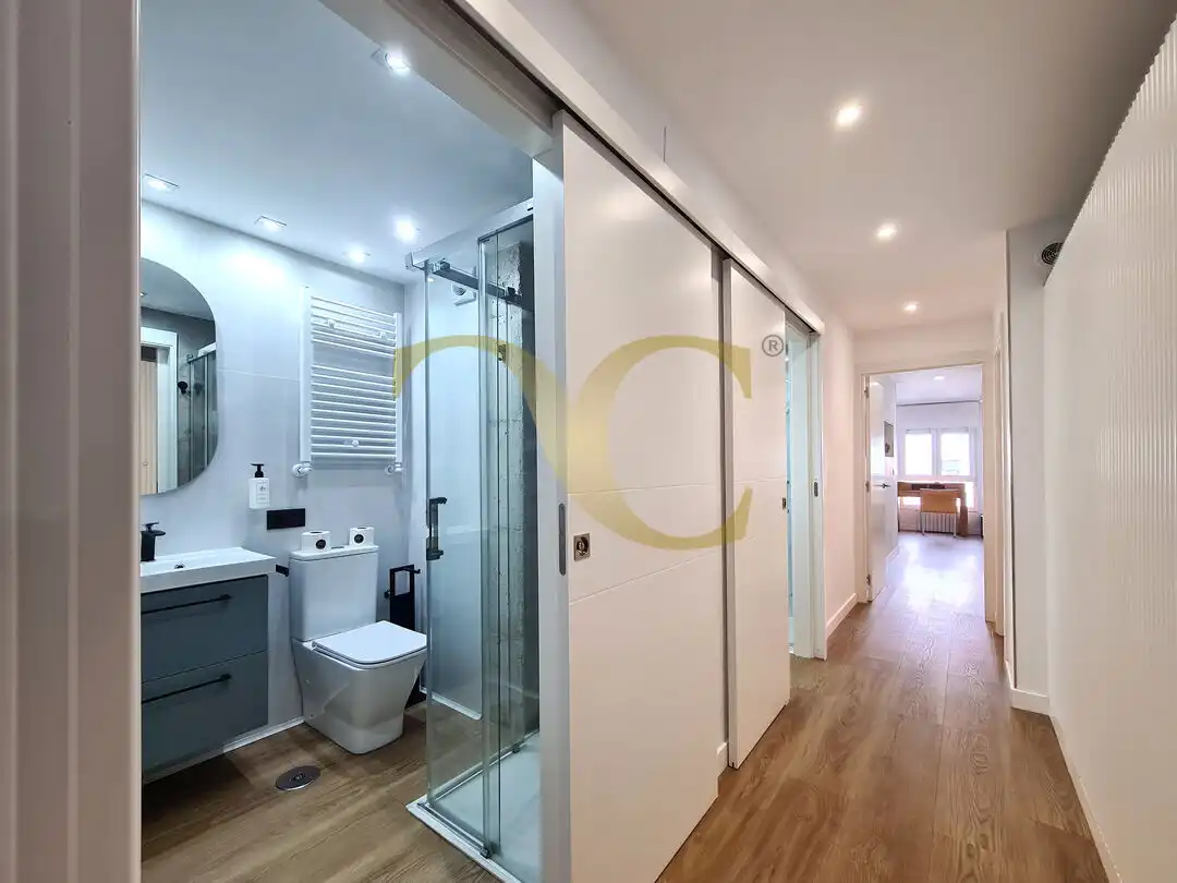 Wohnung zur Miete in Oviedo  mit Heizung, Terrasse und Möbliert