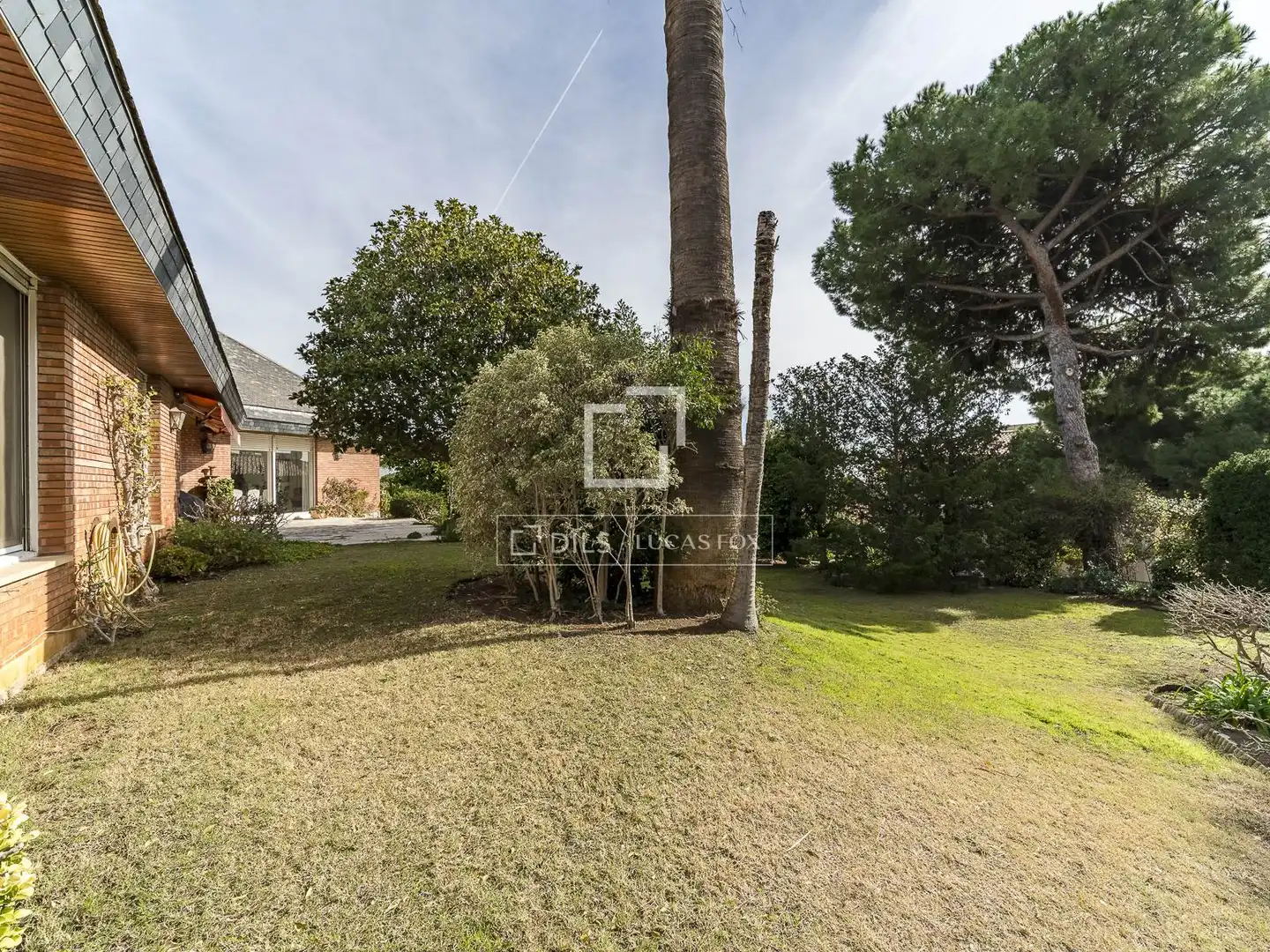Jardín de Casa o chalet en venta en Barcelona con Calefacción, Jardín privado y Trastero