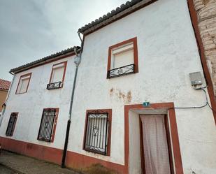 Exterior view of Country house for sale in Esguevillas de Esgueva  with Furnished