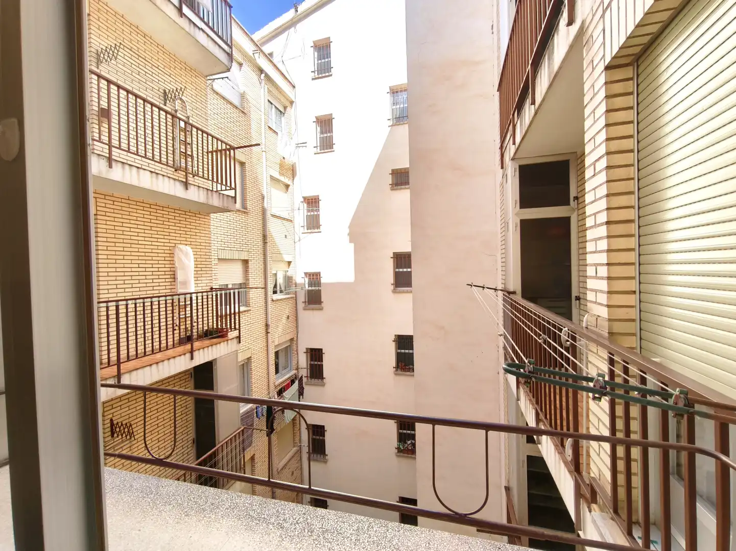 Terrassa de Pis en venda en  Logroño amb Calefacció, Parquet i Terrassa