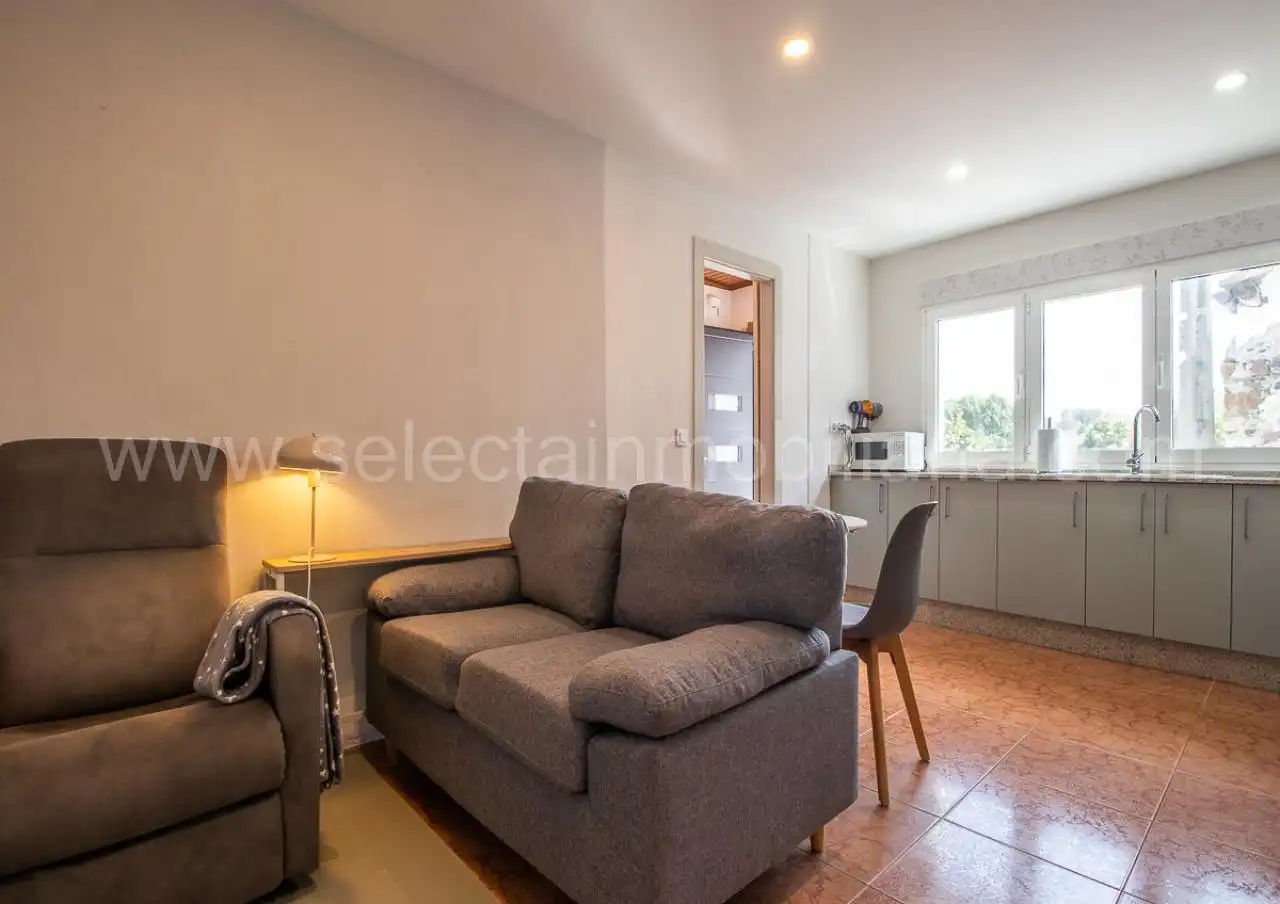 Sala d'estar de Casa o xalet en venda en San Martín de Oscos amb Calefacció, Jardí privat i Terrassa