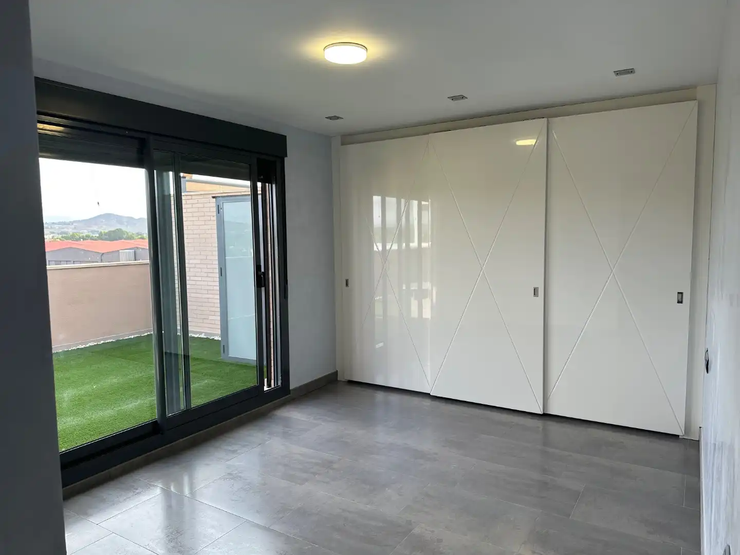 Flat for sale in Yecla  with Air Conditioner and Terrace