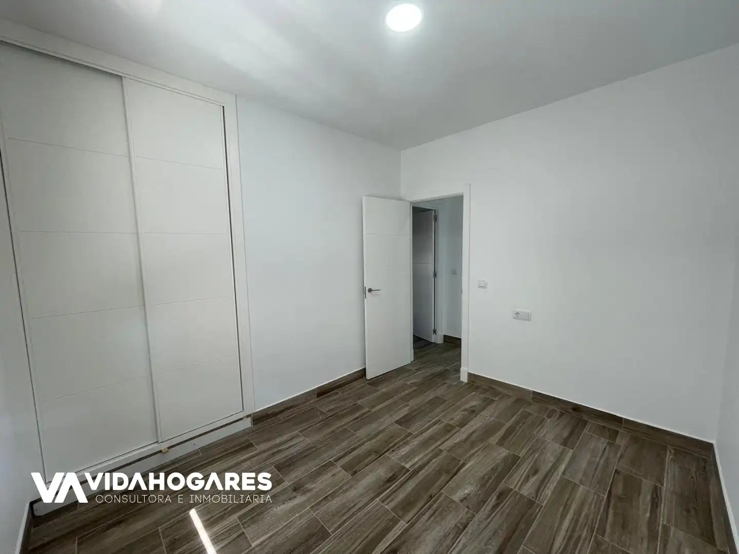 Habitación de Piso en venta en Rota