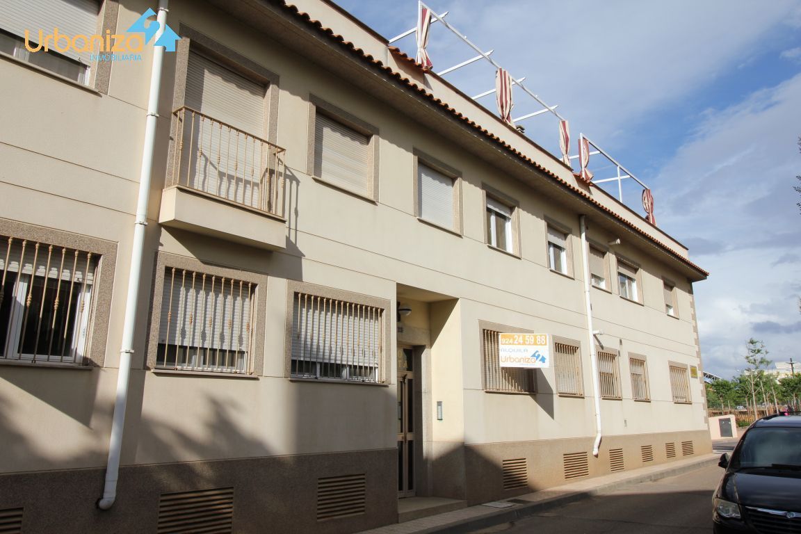 Exterior view of Apartment for sale in Badajoz Capital  with Air Conditioner and Heating