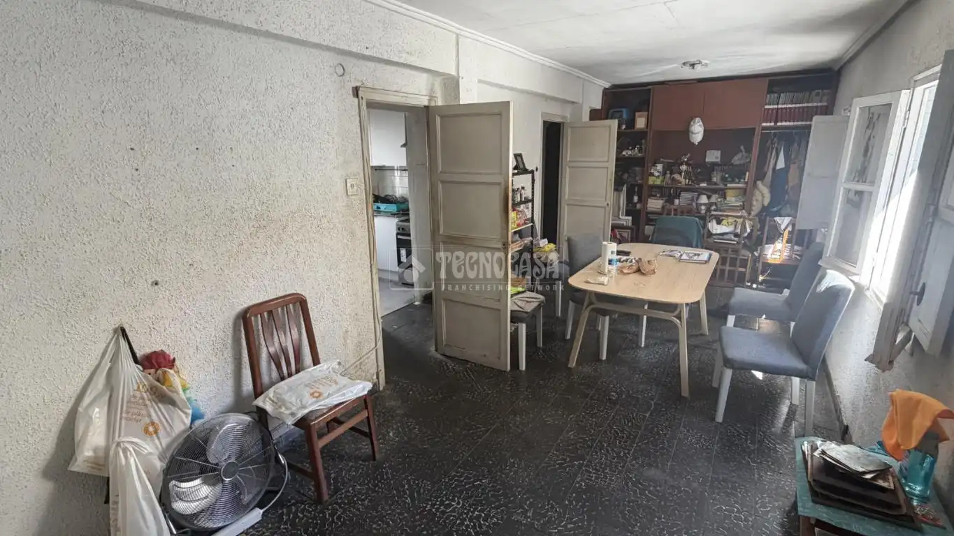 Flat for sale in Valencia  with Balcony