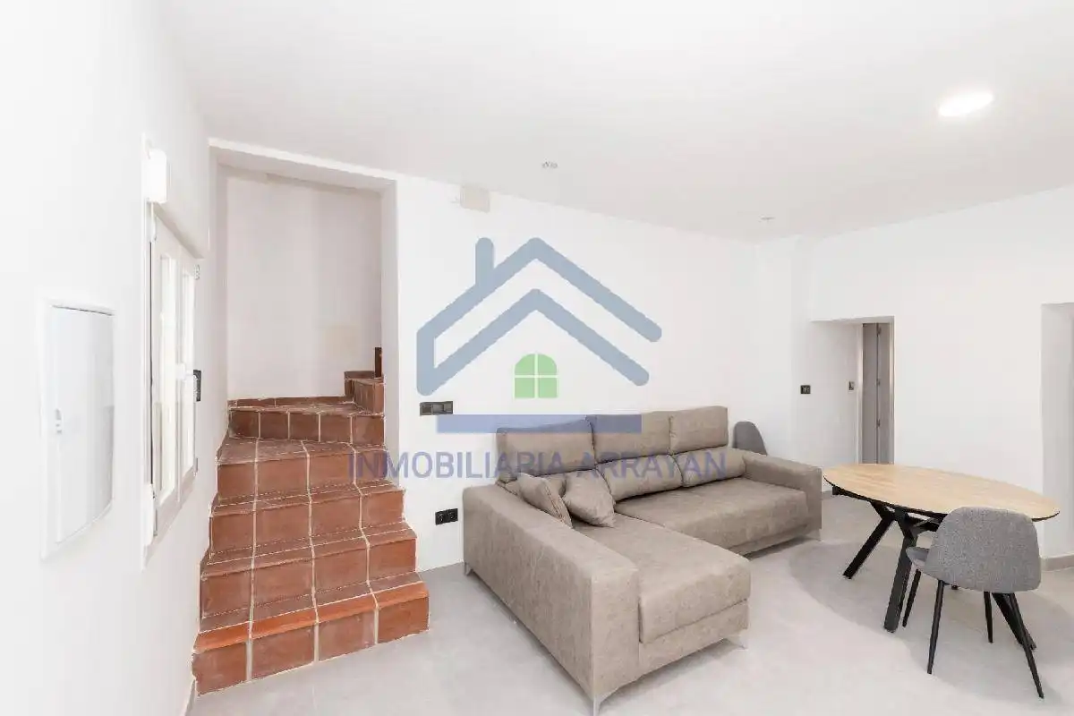 Maison avec terrasse à vendre à Barrio de la Vega, imagen 5