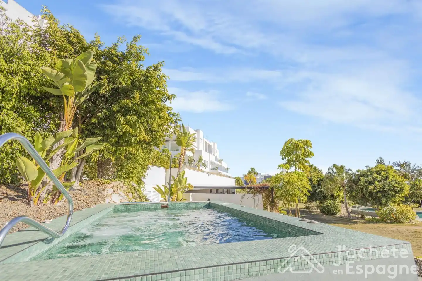 Piscina de Piso en venta en Torrevieja con Aire acondicionado y Terraza