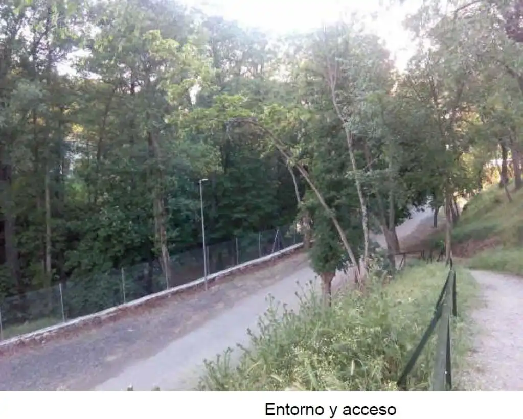 Terreno industrial en venta en Mozárbez