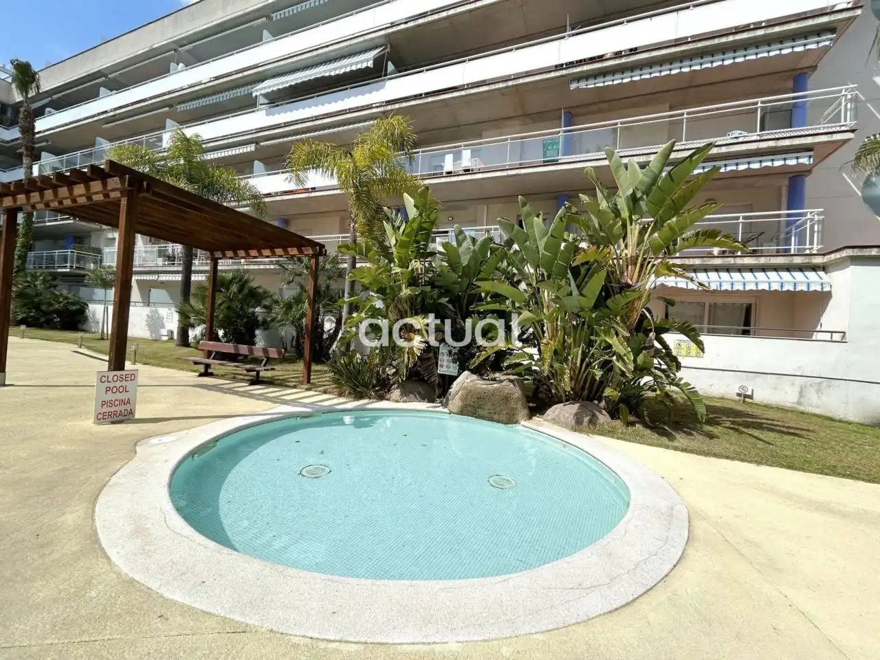Apartamento con terraza en venta en Avenida port canigó, imagen 4