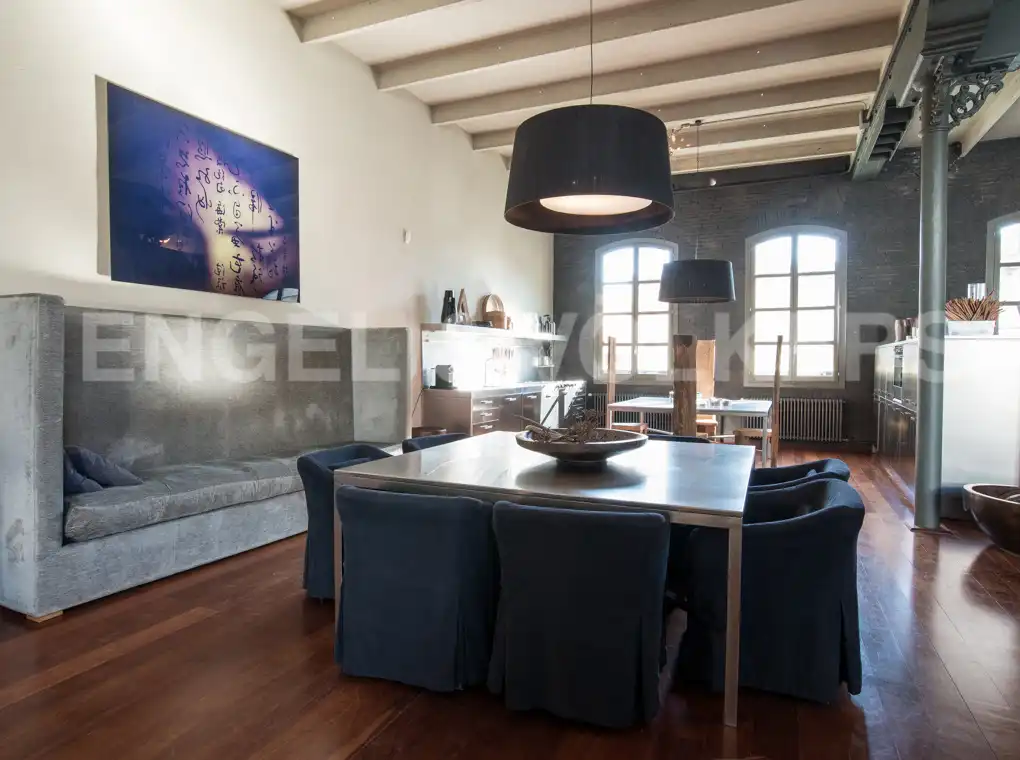 Esszimmer von Loft zur Miete in Barcelona mit Klimaanlage, Heizung und Parkett