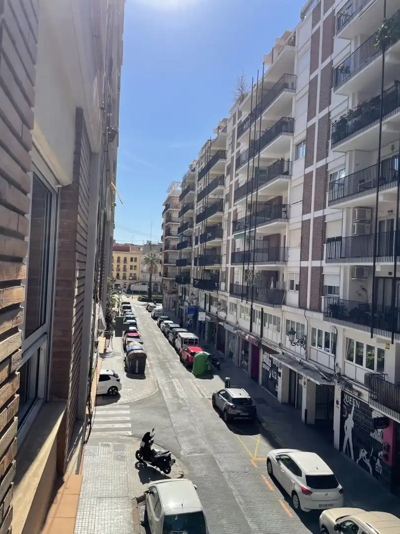 Piso de alquiler en Valencia - Plaza Vicente Iborra, El Carme