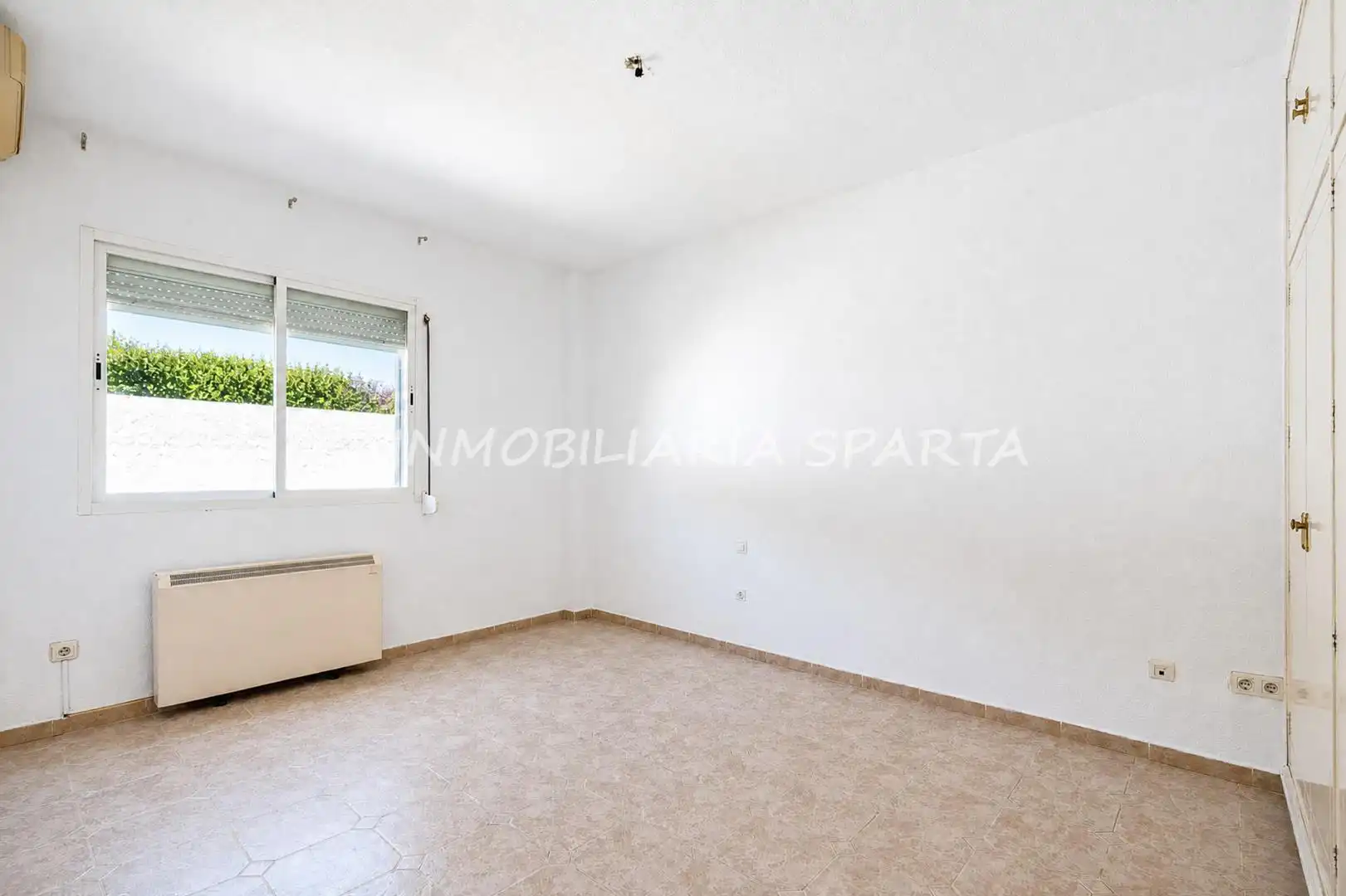 Casa o xalet en venda a Calle Zurbarán, 11, Loreto