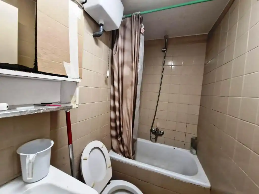 Baño de Piso en venta en Tamarite de Litera con Calefacción