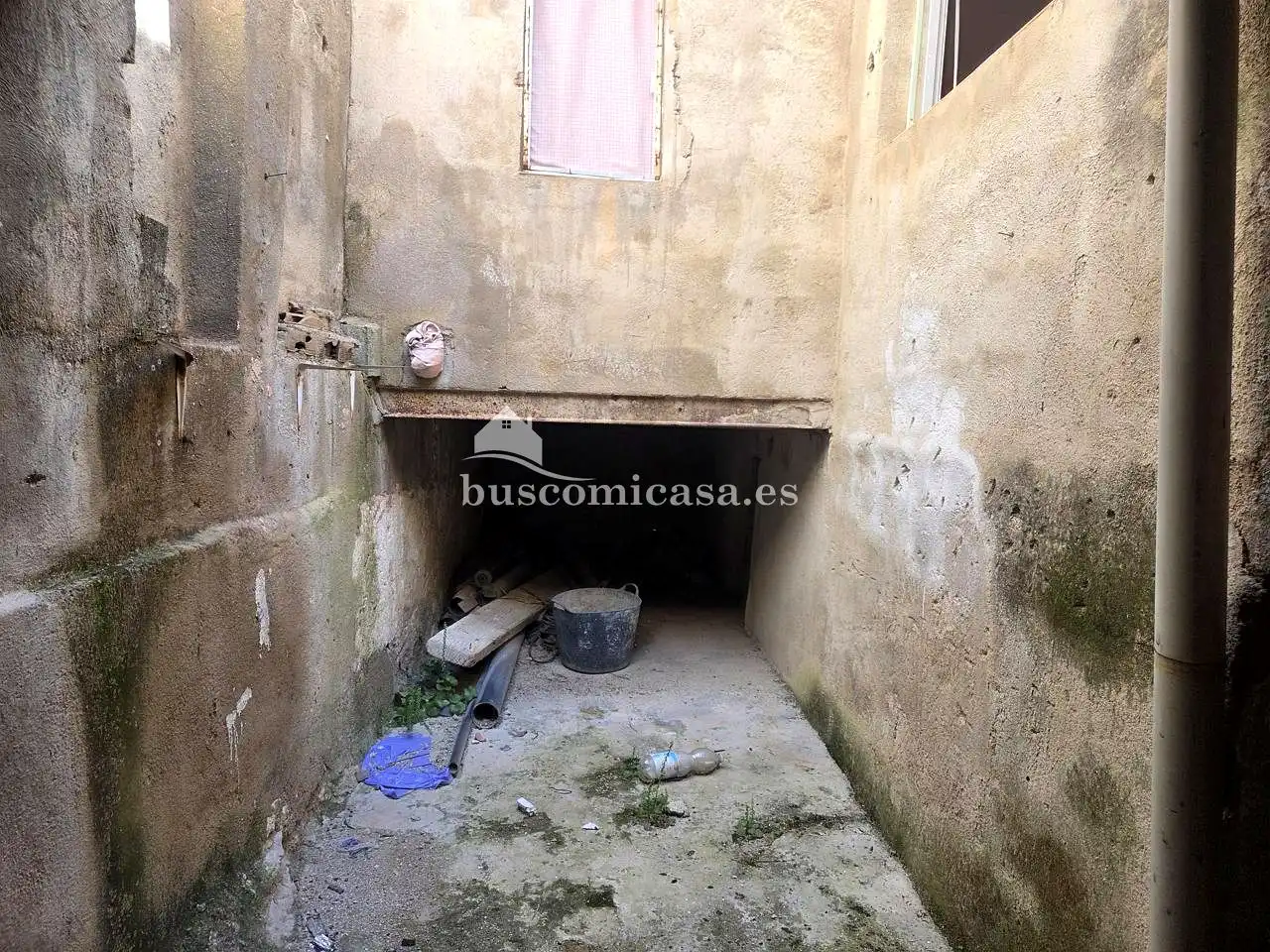 Casa adosada en venda en Jaén amb Traster