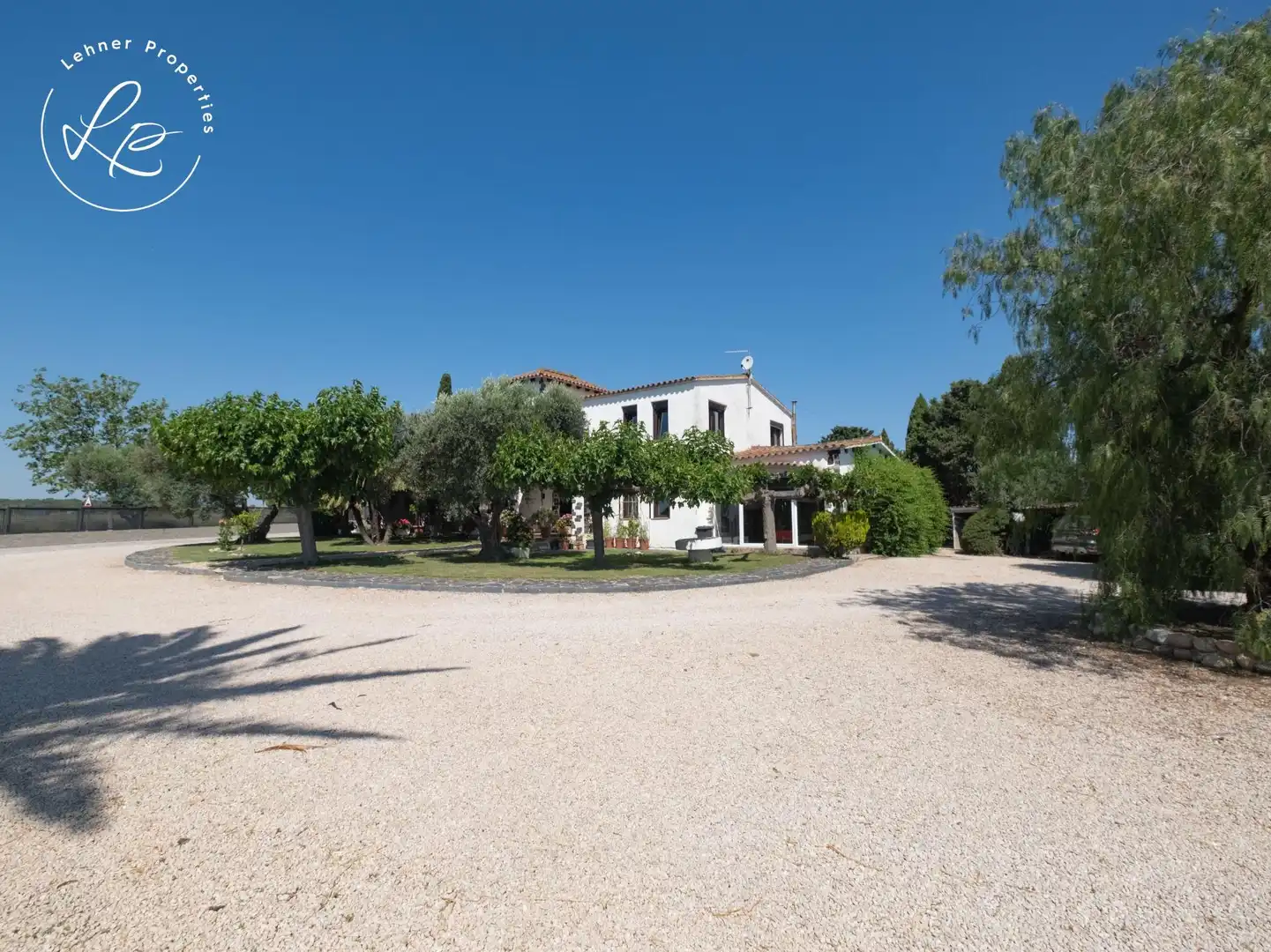 Vista exterior de Casa o xalet en venda en Pedret i Marzà amb Aire condicionat, Calefacció i Jardí privat