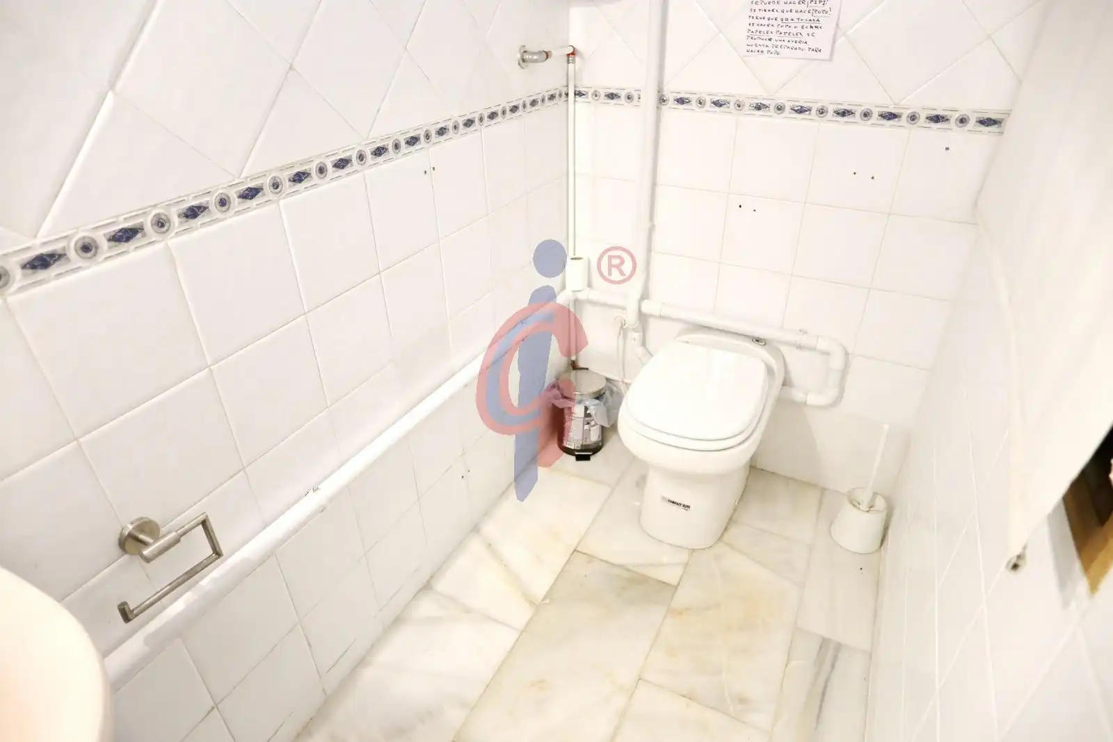 Baño de Ático en venta en Guardamar del Segura con Aire acondicionado y Amueblado