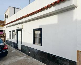 Exterior view of House or chalet for sale in Chiclana de la Frontera  with Air Conditioner