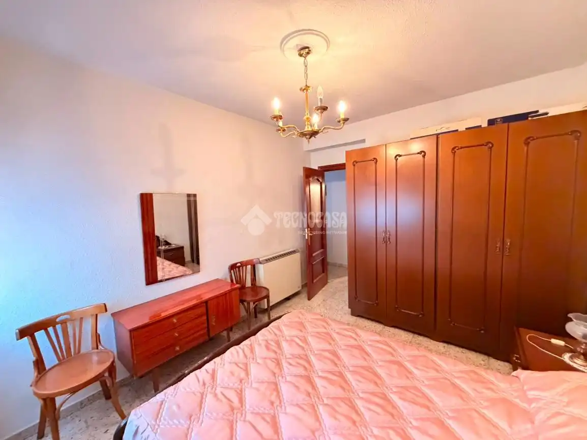 Schlafzimmer von Wohnung zum Verkauf in Alcalá de Henares