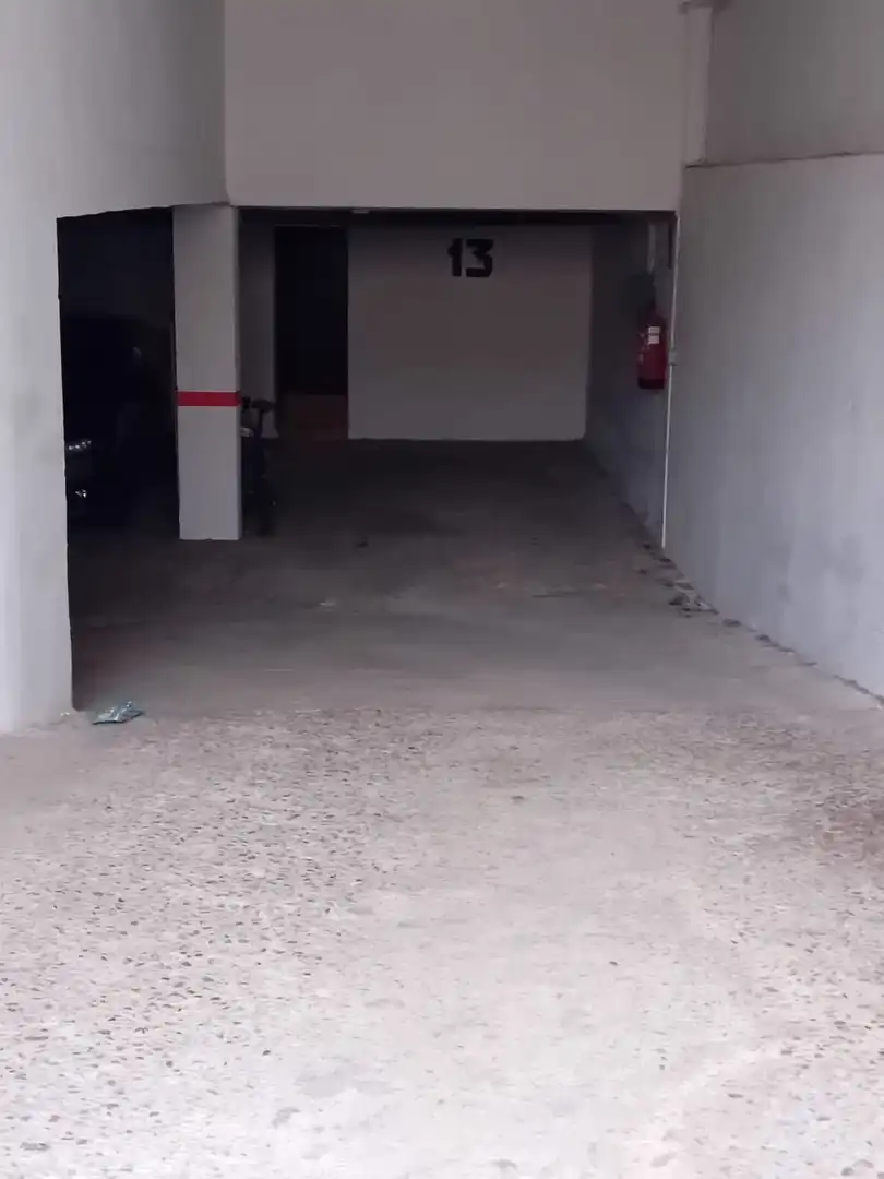 Parking de Piso en venta en Valdepeñas con Aire acondicionado, Calefacción y Terraza